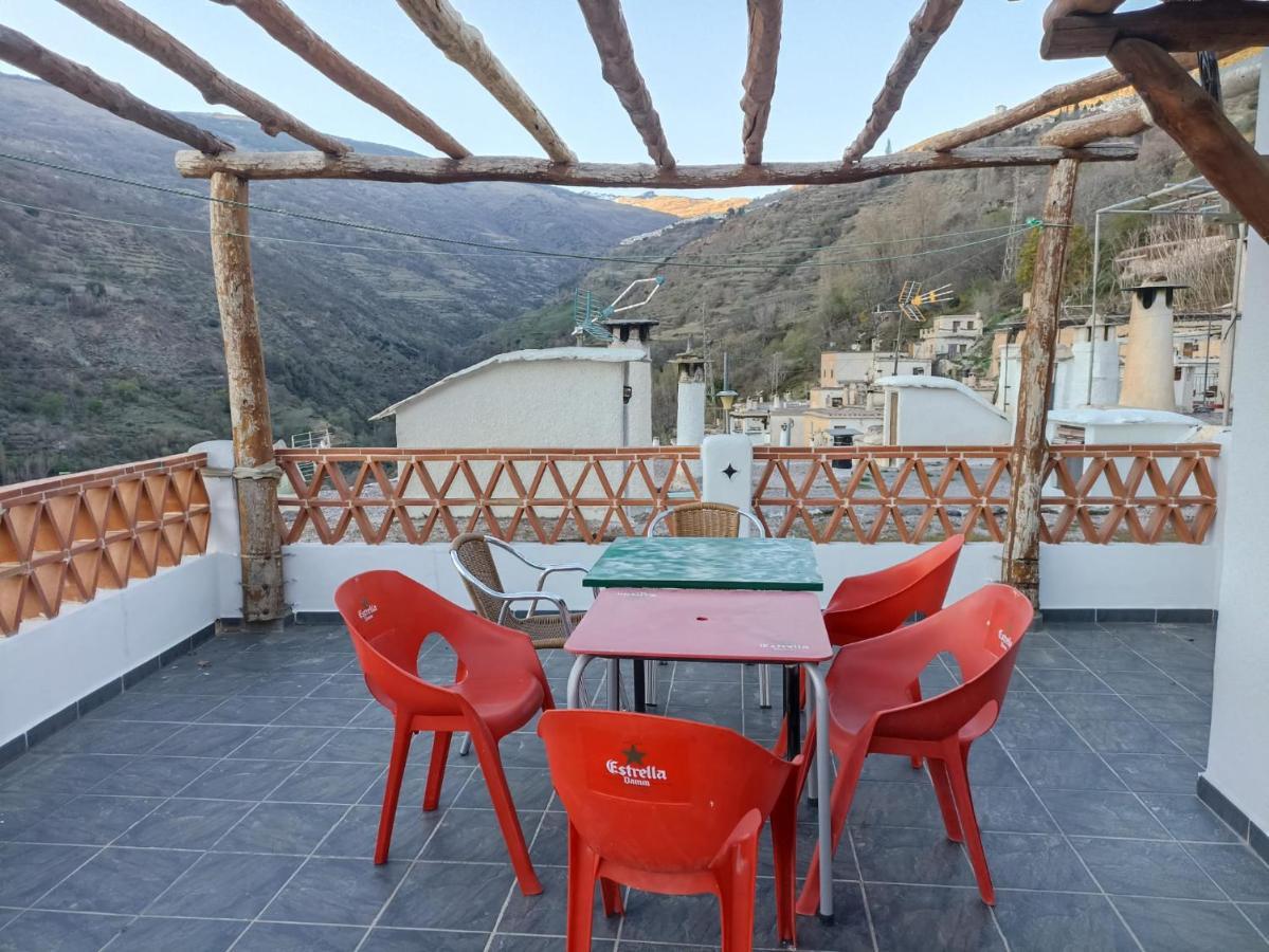 Casa Los Trillizos Pampaneira Buitenkant foto